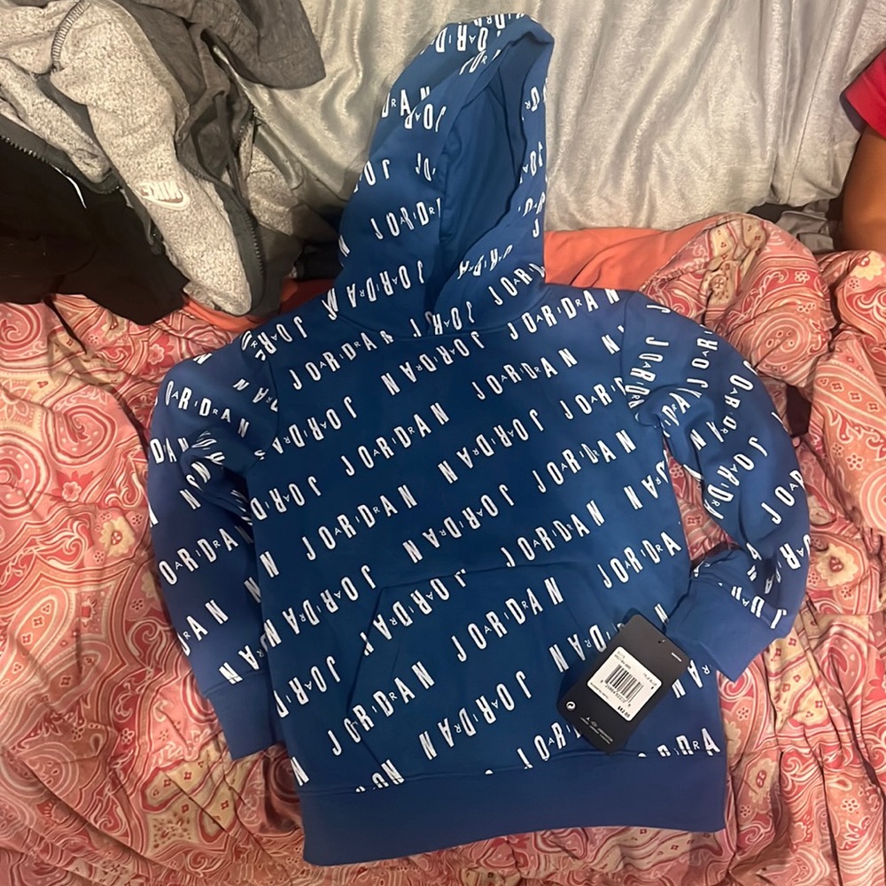 Kids Jordan Hoodie never worn